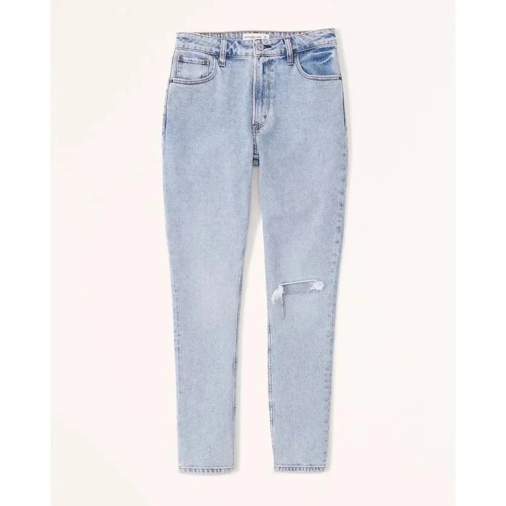 Abercrombie Jeans Light Wash Ankle Straight High Rise Curve Love Petite Short